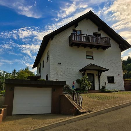 Gemuetliche Wohnung Mit Neckarblick エーバーバッハ エクステリア 写真